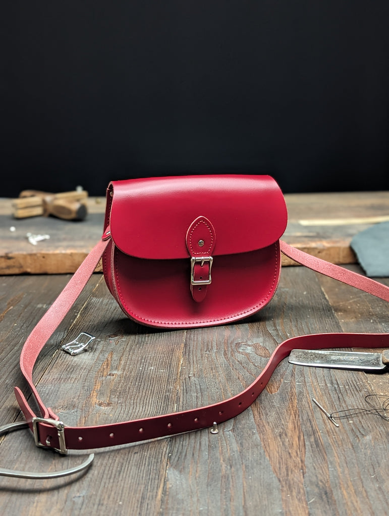 Medium Sporran with Hidden Magnetic Fastener made from Pillarbox Red Leather (MMRP £79)